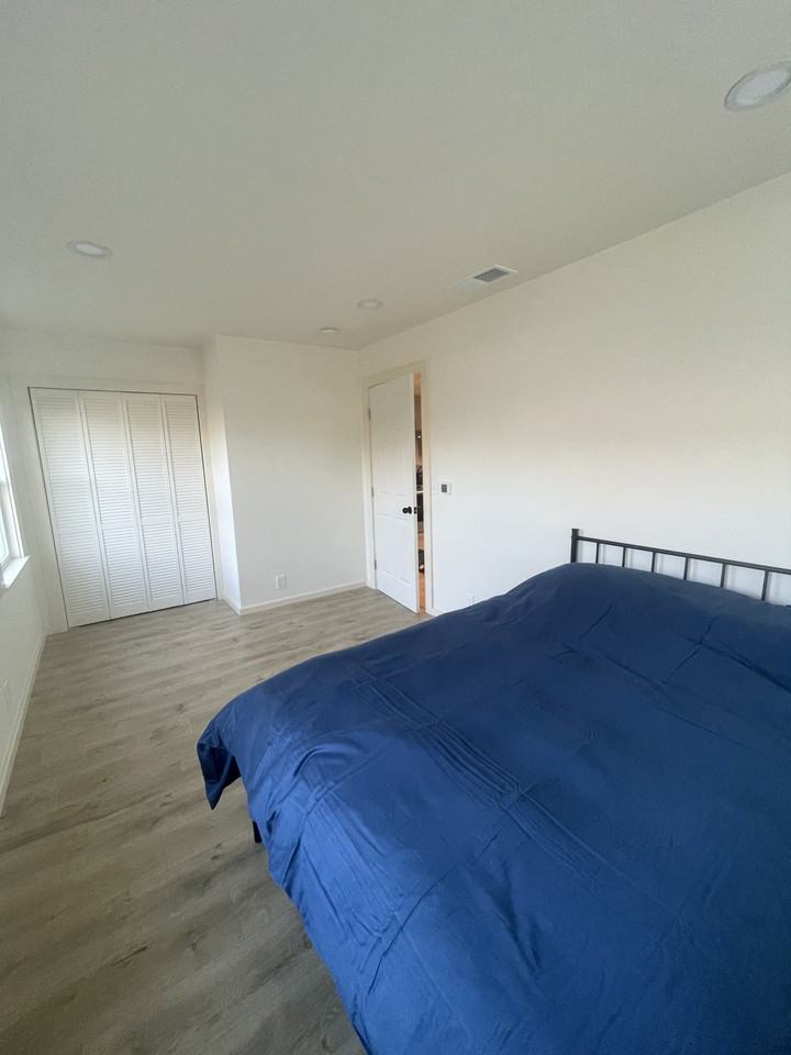 1313 Vernon St - Photo 2 of 3