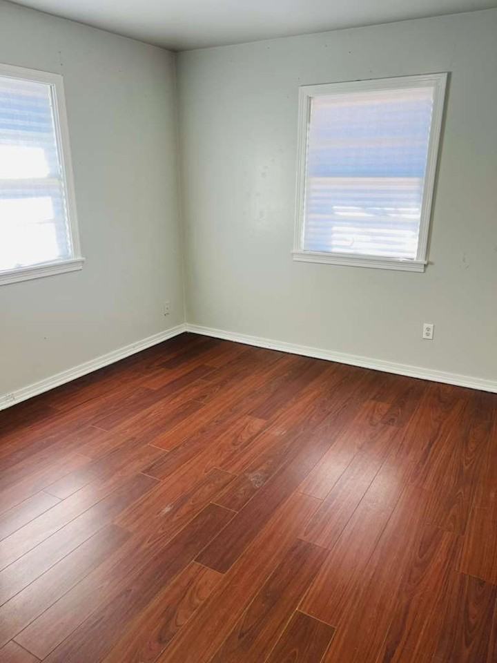 4011 S Monroe St #4011MONROE - Photo 2 of 6