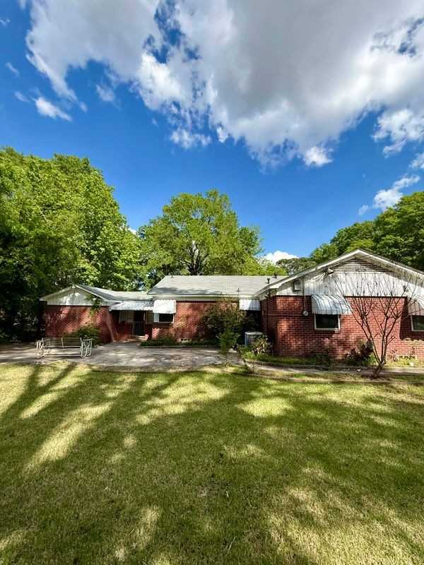 4101 Olive St - Photo 2 of 9