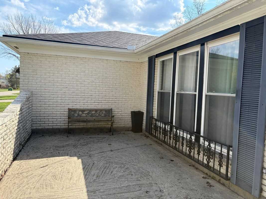 2087 Granada Dr - Photo 5 of 43