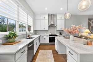 featured image of 2641 Mackintosh Ct