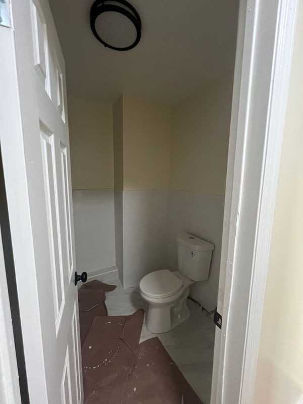 13912 Springfield Blvd ##1 - Photo 2 of 7