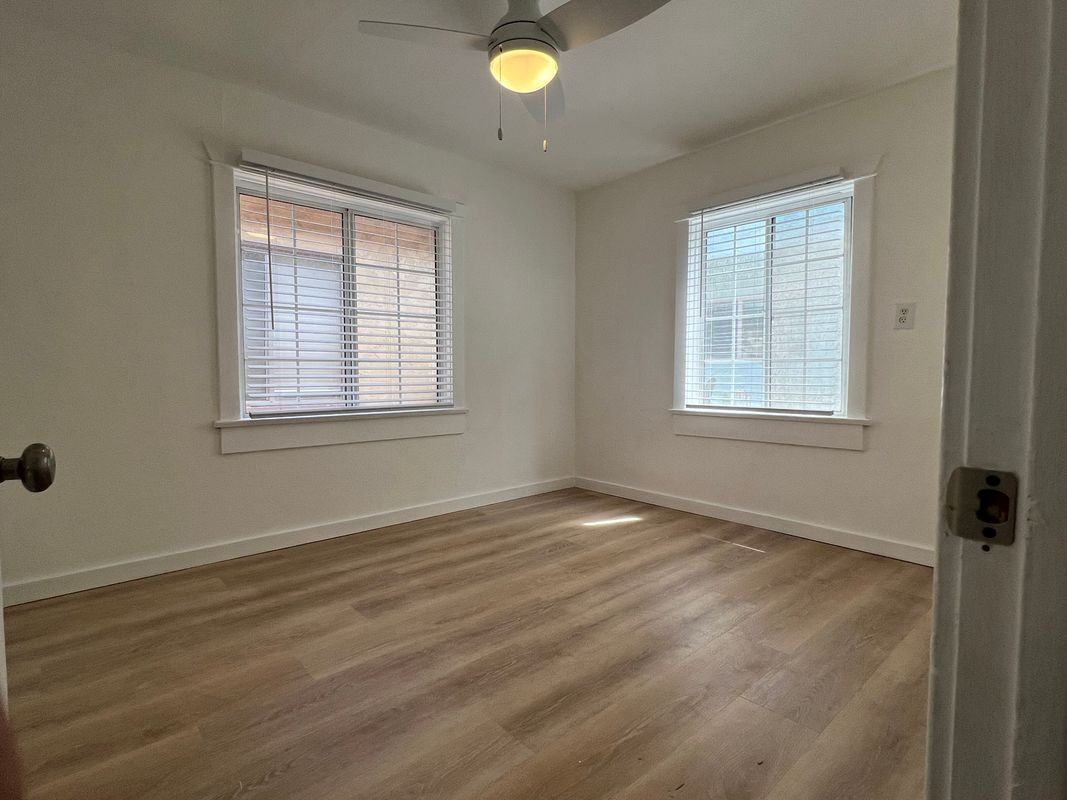 720 N Guadalupe Ave ##2 - Photo 2 of 7