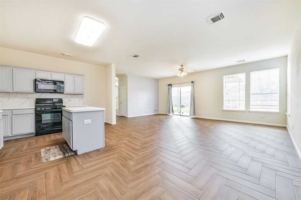 12018 Country Orchard Ln - Photo 3 of 4