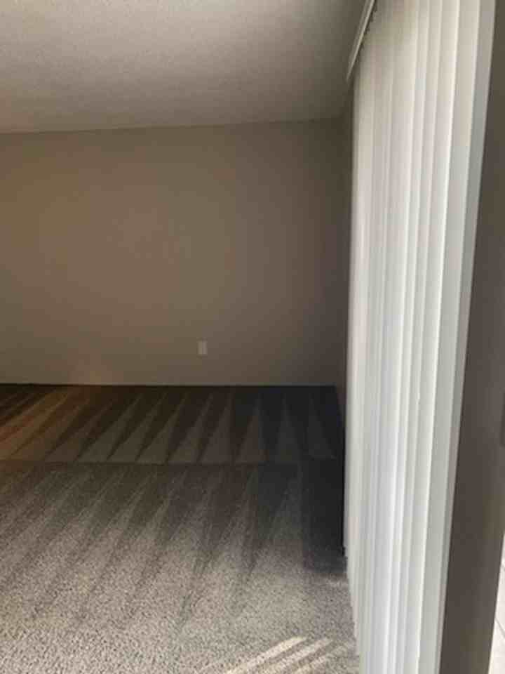 2701 S. Emporia St. - Photo 5 of 50