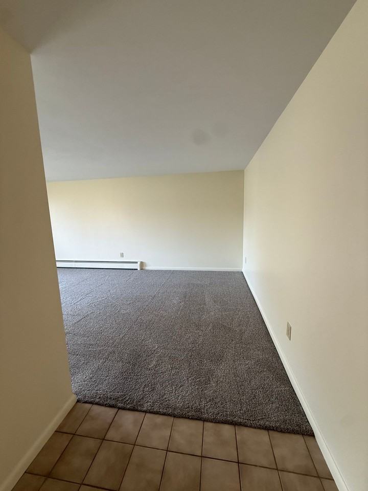 8821 New Country Dr - Photo 7 of 34