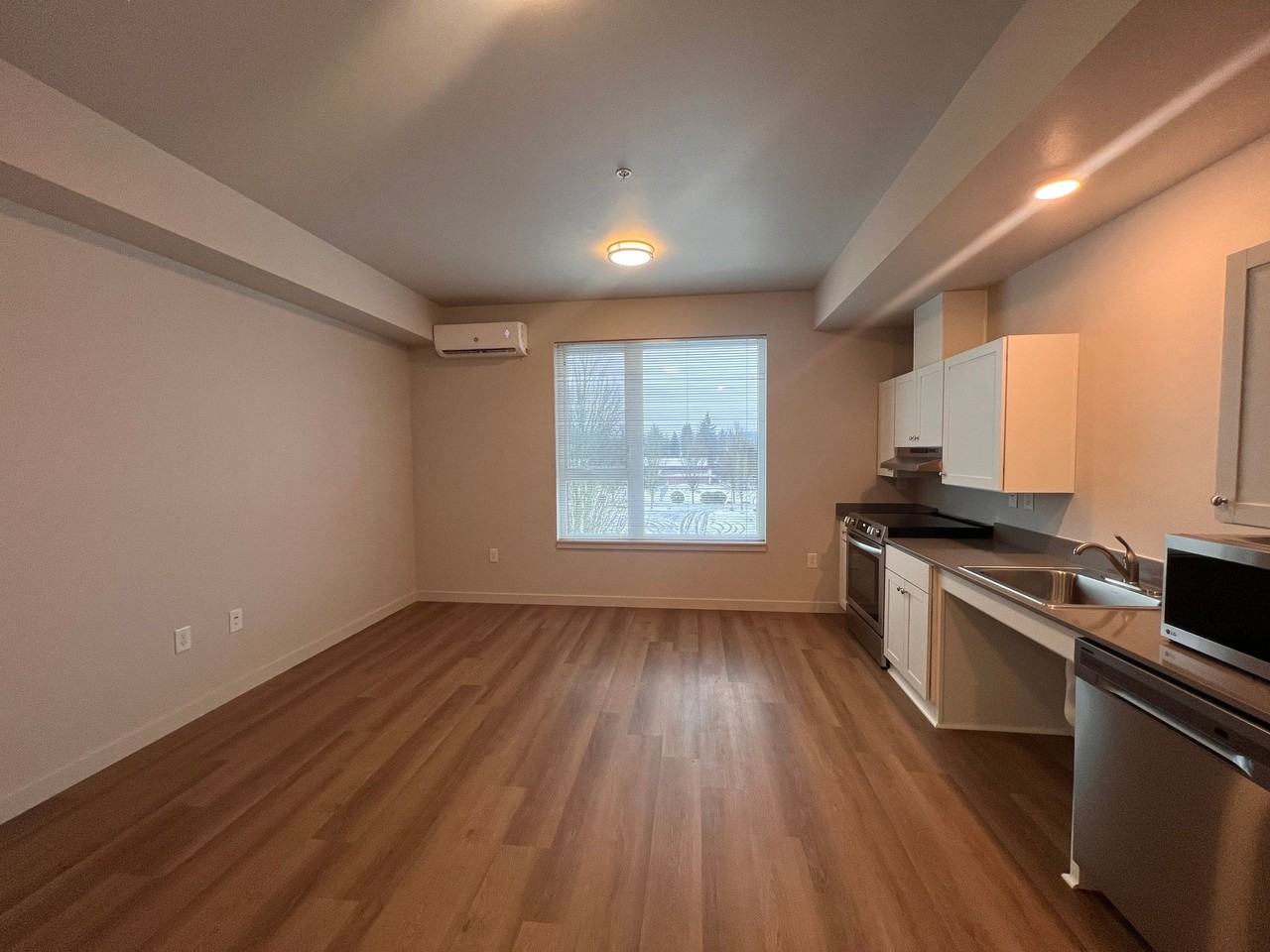 Allegro Pointe Apartments - Photo 2 of 4
