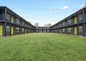 featured image of 2219 9th St