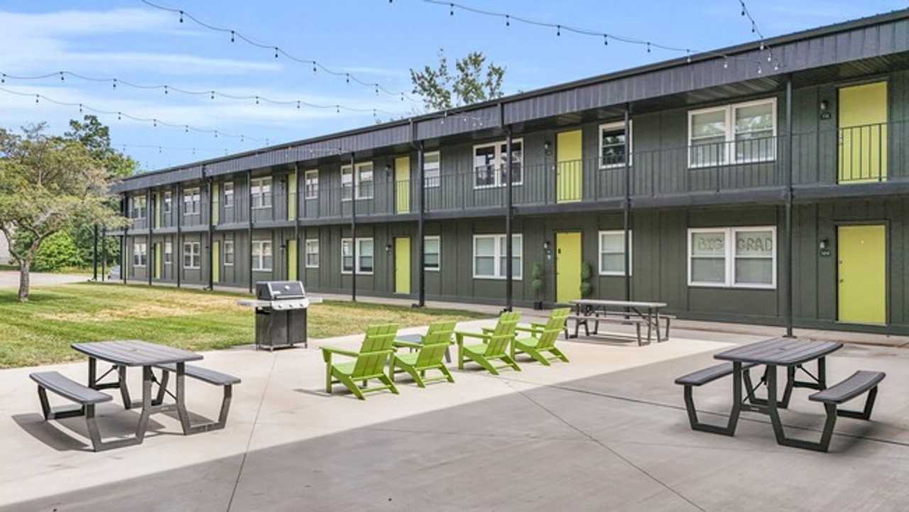 The Pines - Photo 5 of 24