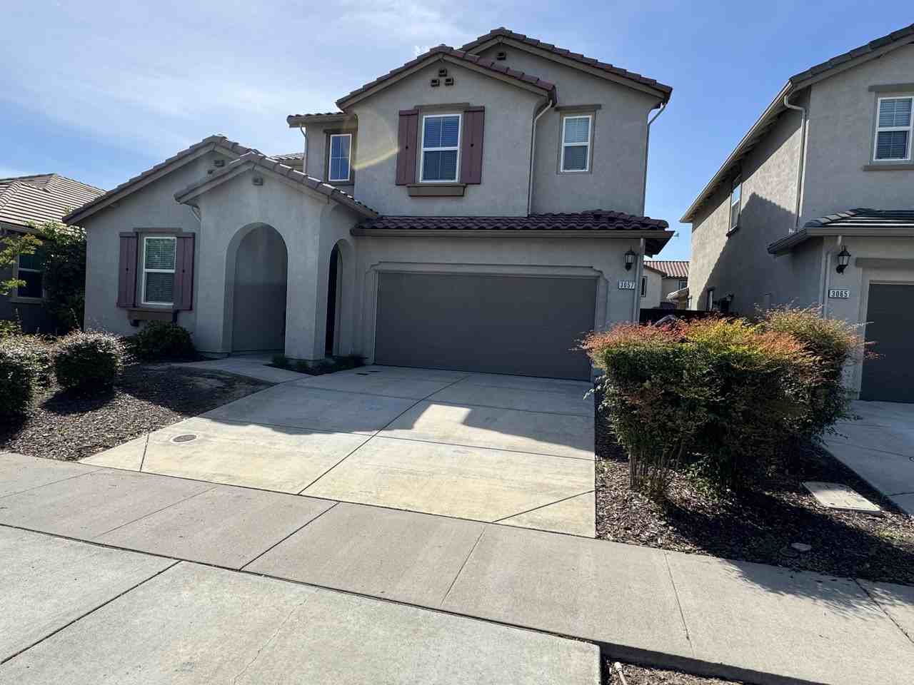 3057 Quincy Avenue - Photo 2 of 21