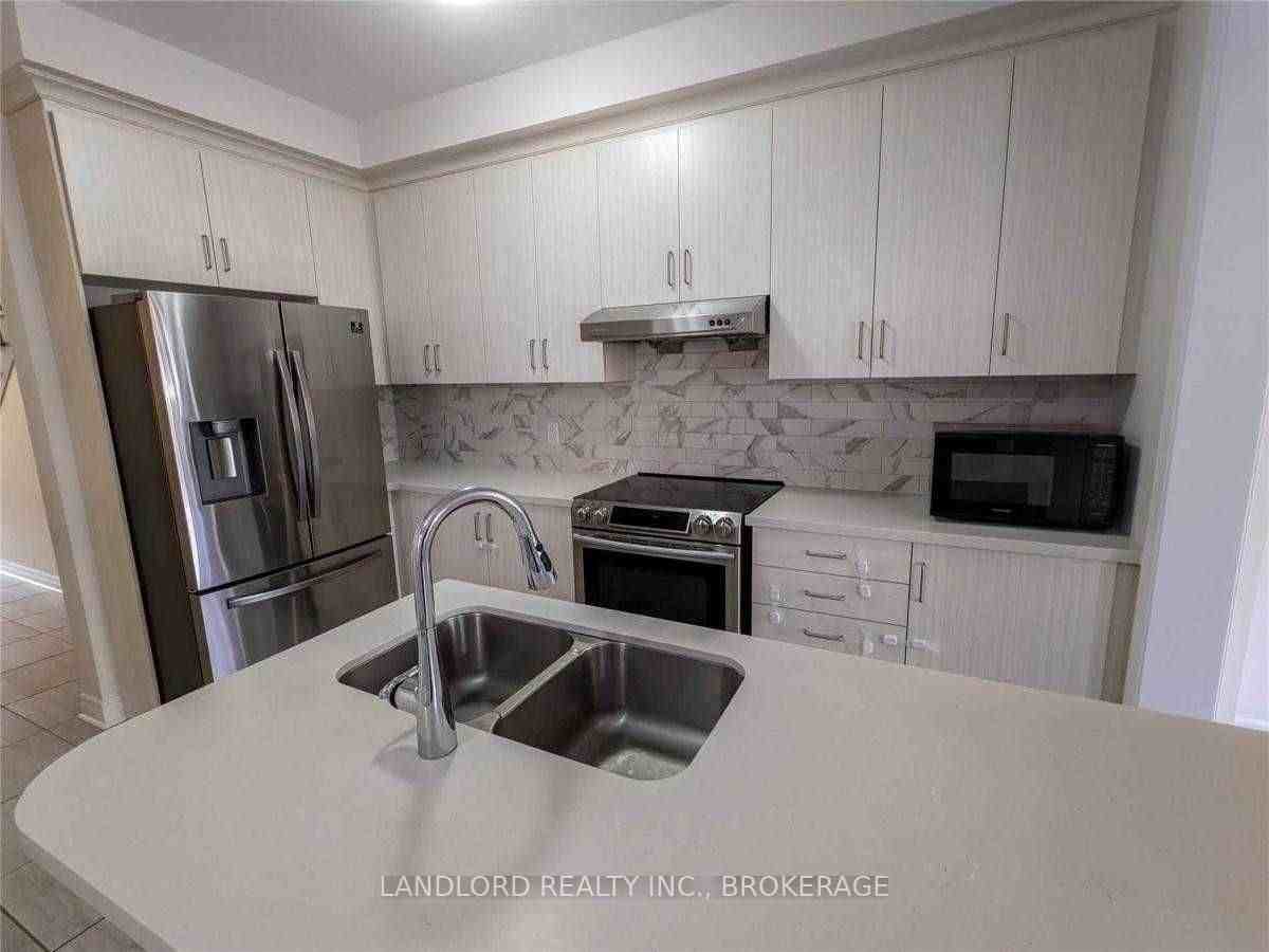 3301 Jacob Way - Photo 2 of 24