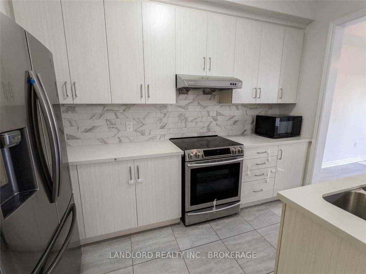 3301 Jacob Way - Photo 3 of 24