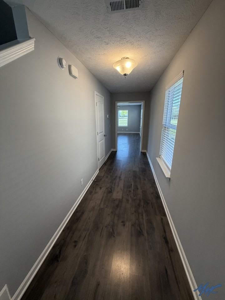 1823 Cicero Dr - Photo 2 of 20