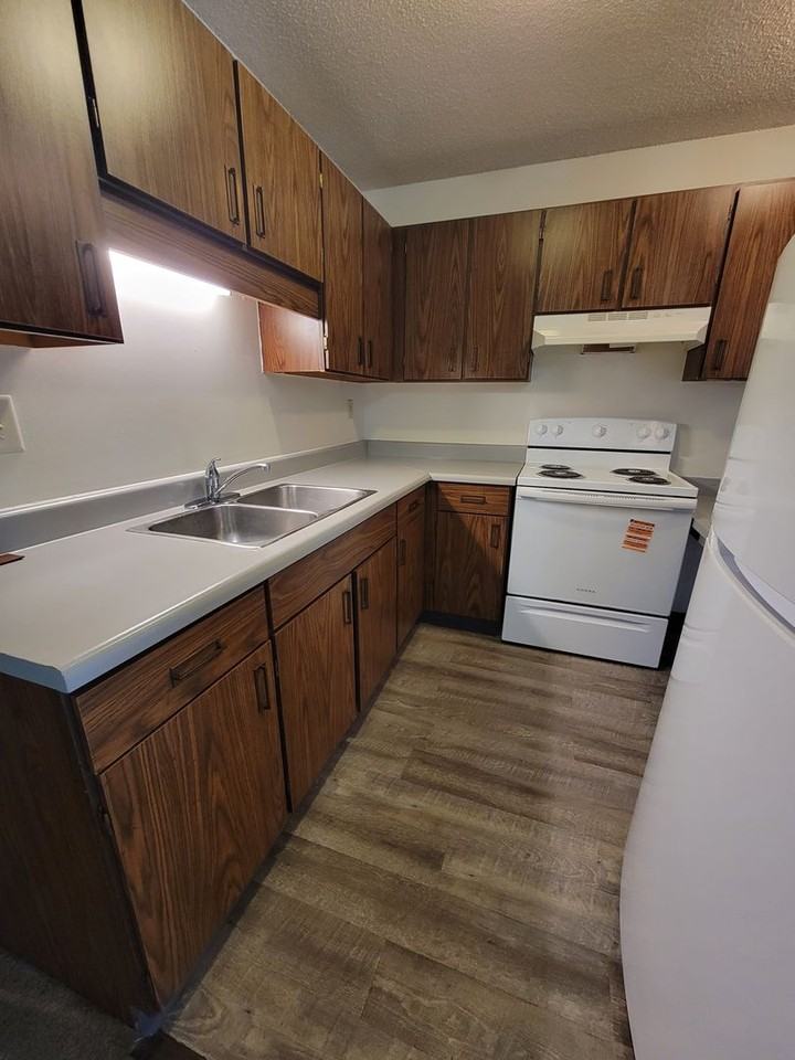 3633 Fairfax St ##202 - Photo 2 of 8