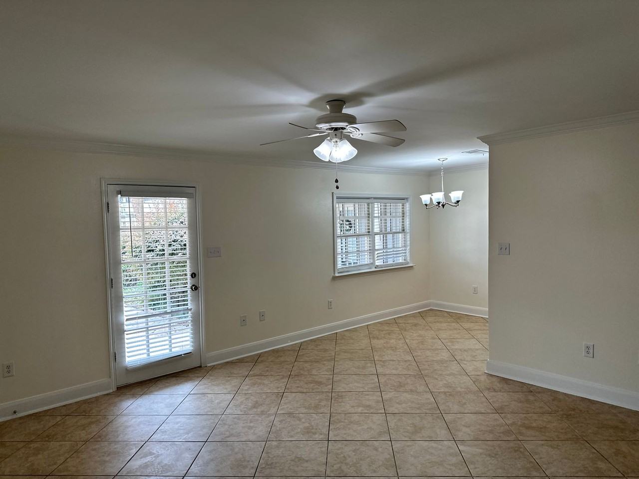 Le Bon Temps Holdings 3008 5th - Photo 6 of 40