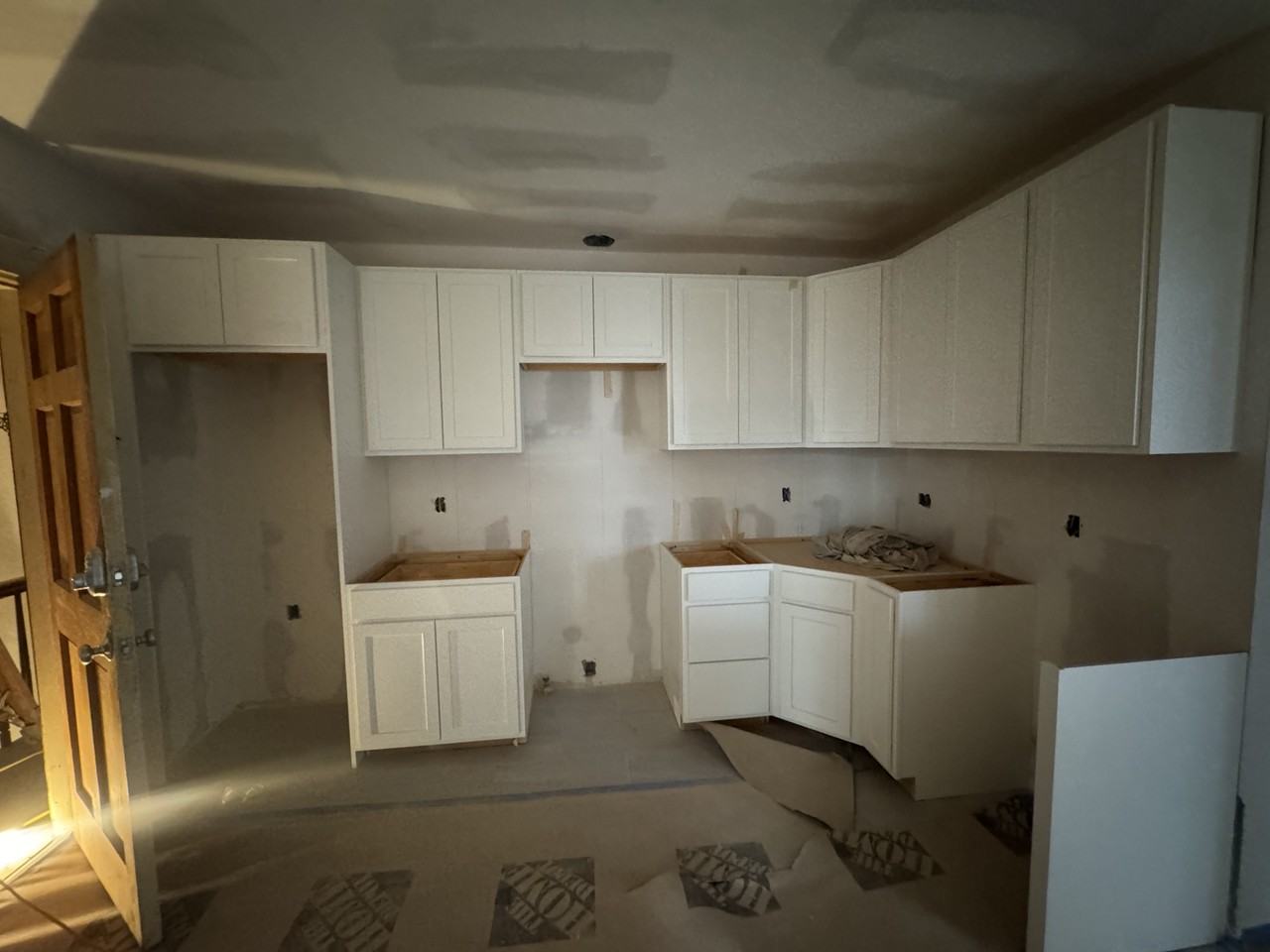 E 6th St #1 - Photo 4 of 4