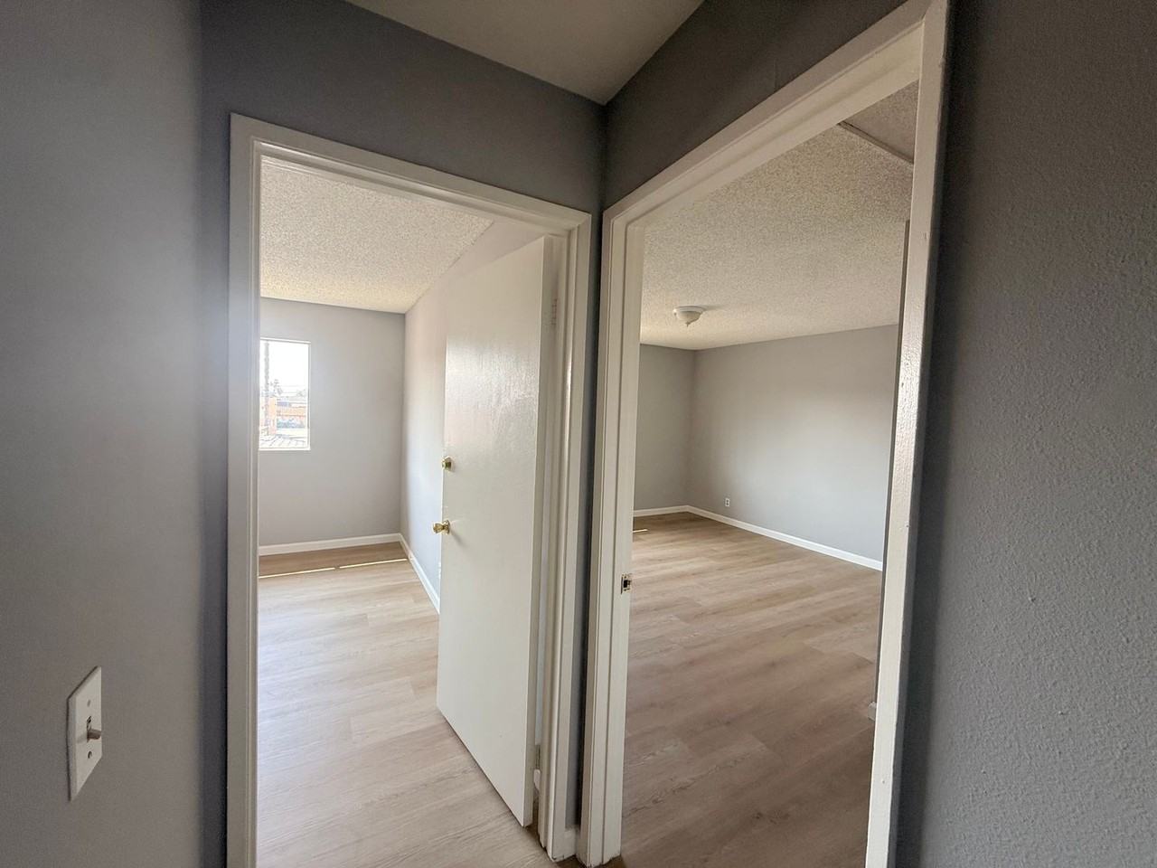 2088 - Photo 6 of 27