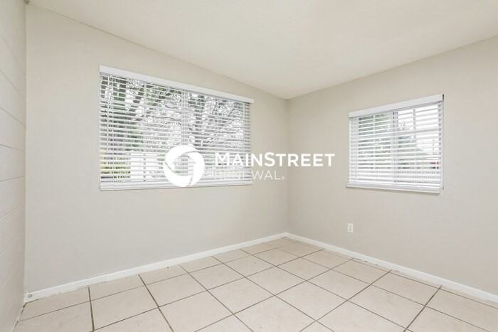 510 Georgia Ave - Photo 7 of 16