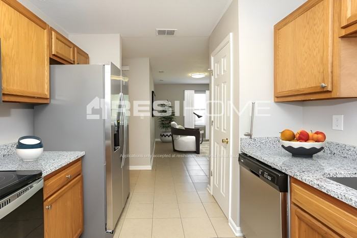 10334 Bradley Rd - Photo 2 of 16