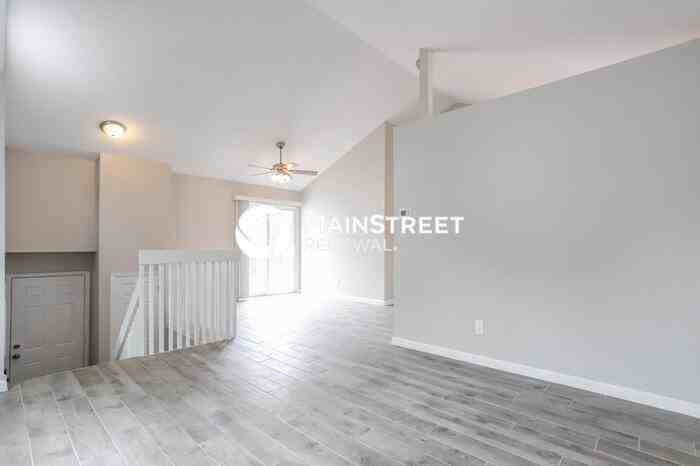 4603 S Buckley Way - Photo 6 of 18