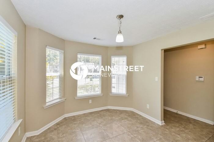 4642 Latchwood Dr - Photo 4 of 19