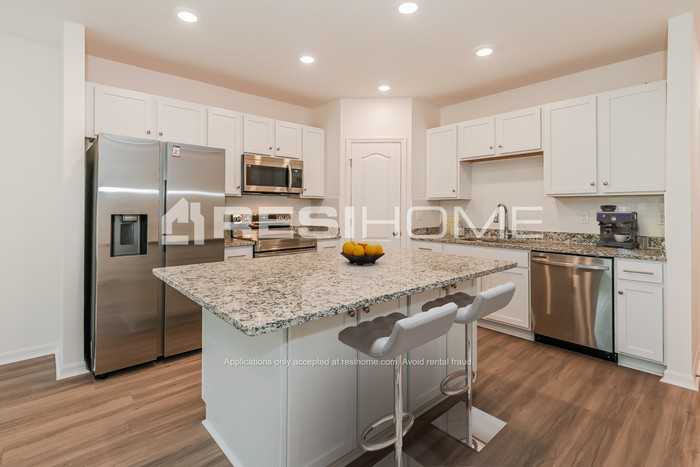 4179 Deer Trace Ln - Photo 3 of 26