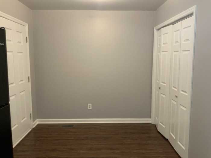 206 W 15th St #8 - Photo 7 of 10