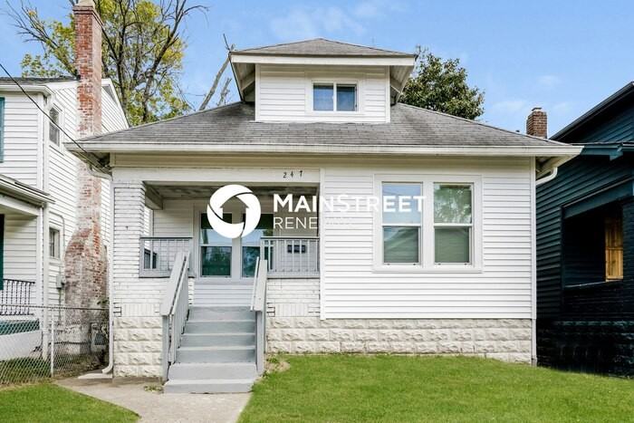 247 Cecil Ave - Photo 4 of 18