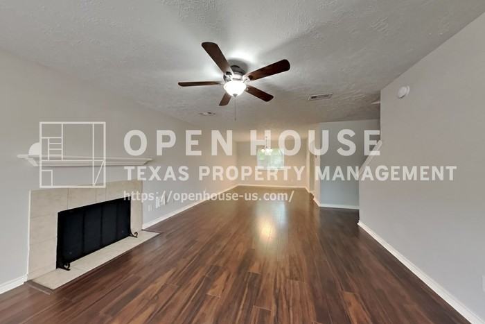 21504 Palace Pines Dr - Photo 4 of 20