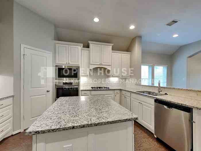 27113 Orleans Hill Ct - Photo 6 of 23