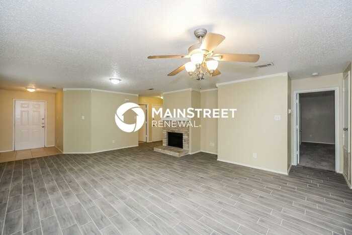 5712 Ainsdale Dr - Photo 3 of 16