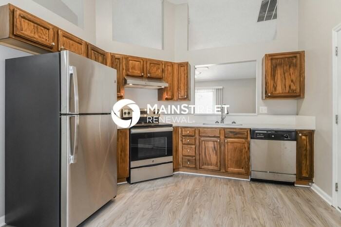 5948 Wentworth Cir S - Photo 7 of 16