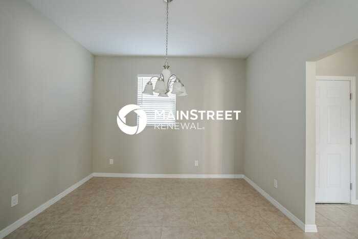 1137 Nw 19th Ave - Photo 5 of 16