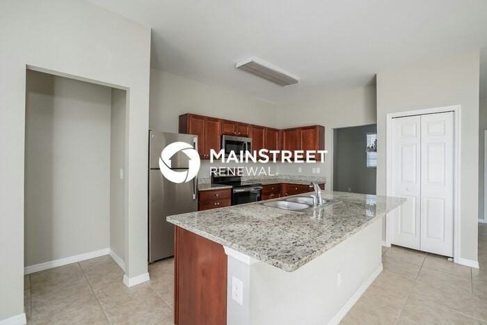 1137 Nw 19th Ave - Photo 7 of 16