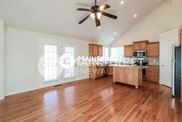 2304 Sumter Ct - Photo 6 of 17