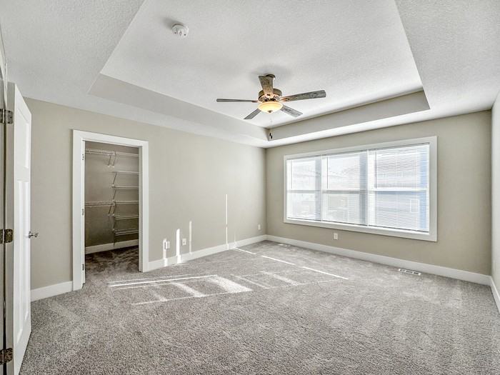 1408 Ne Primrose Ln - Photo 4 of 20