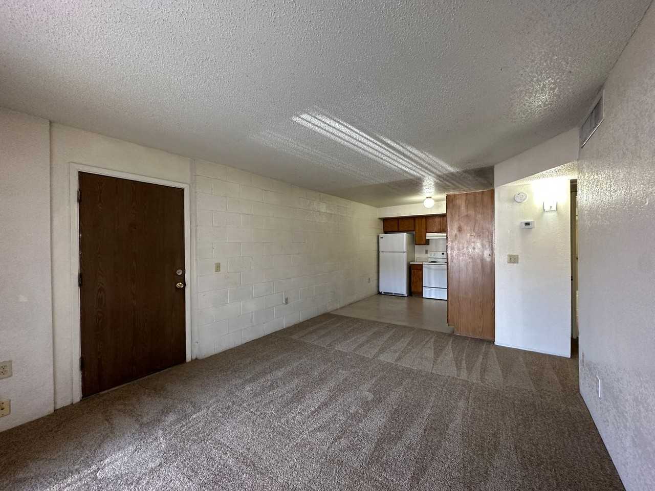 Drexel Plaza - Photo 5 of 17