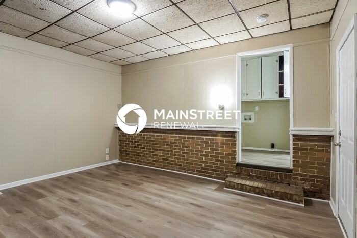 324 13th Ter Nw - Photo 7 of 15