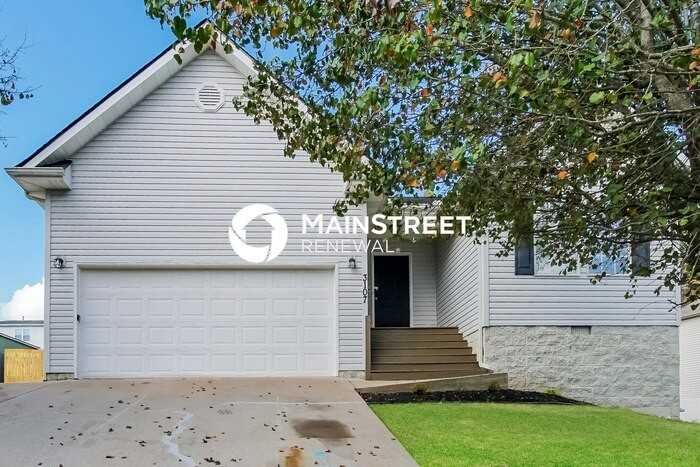 3107 Pinex Ln - Photo 3 of 16