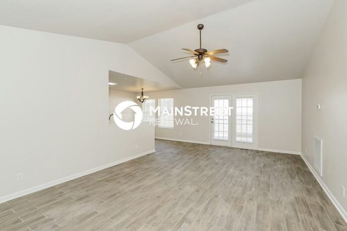 3107 Pinex Ln - Photo 4 of 16