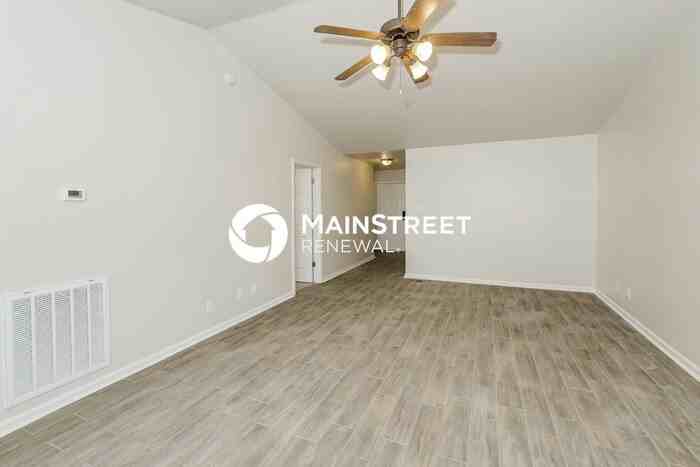 3107 Pinex Ln - Photo 5 of 16