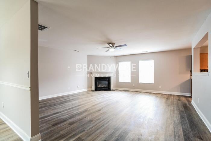 1565 Cold Creek Pl - Photo 5 of 26