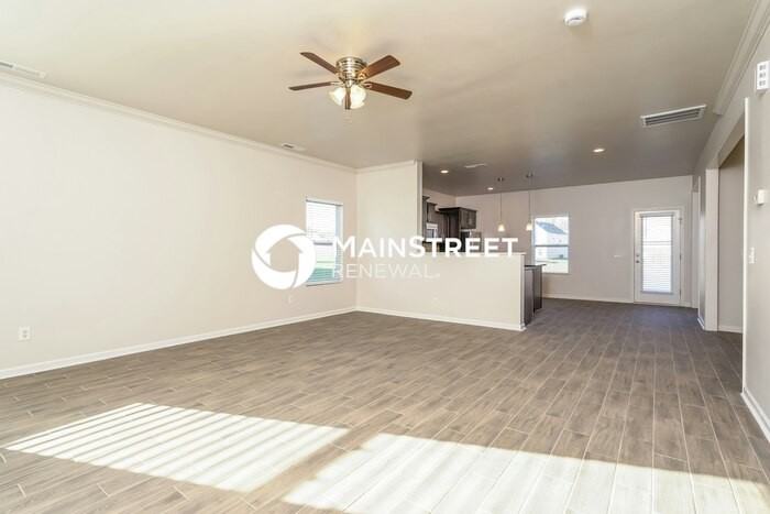 306 Joe Gibson Dr - Photo 6 of 17