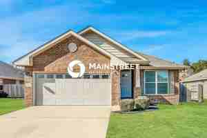 featured image of 960 Clover Ave