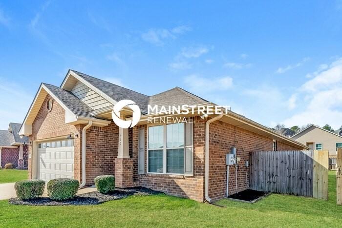 960 Clover Ave - Photo 3 of 16