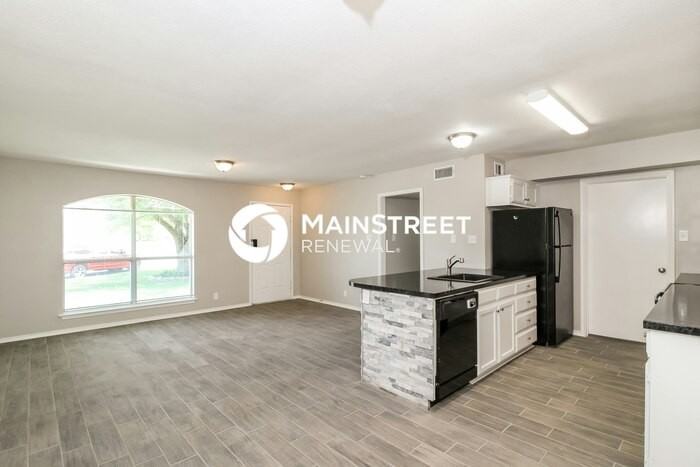 223 Brook Cir - Photo 6 of 16