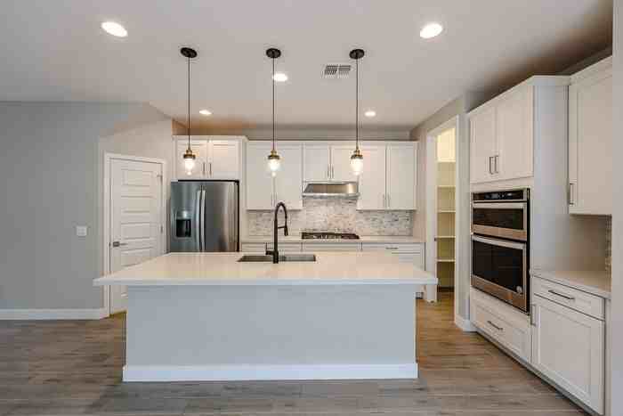 2044 W Trotter Trl - Photo 7 of 43