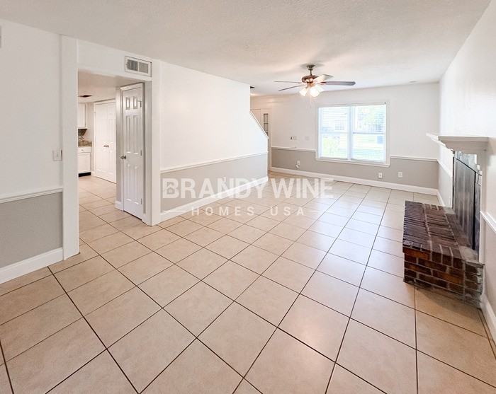 12744 Serenade Cir S - Photo 5 of 18