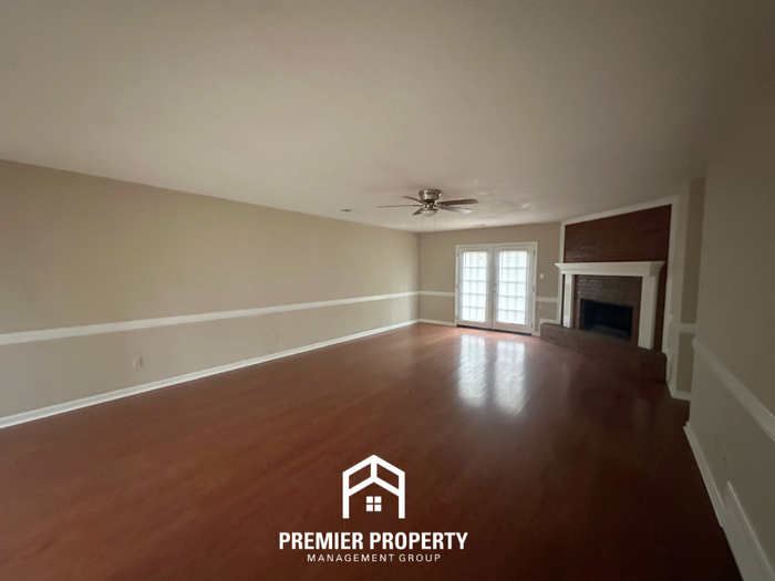 8842 Aspen View Cv - Photo 4 of 23