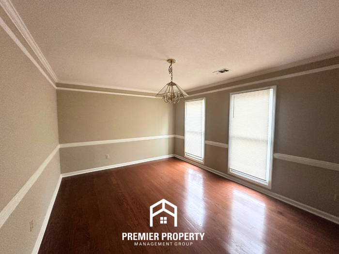 8842 Aspen View Cv - Photo 6 of 23